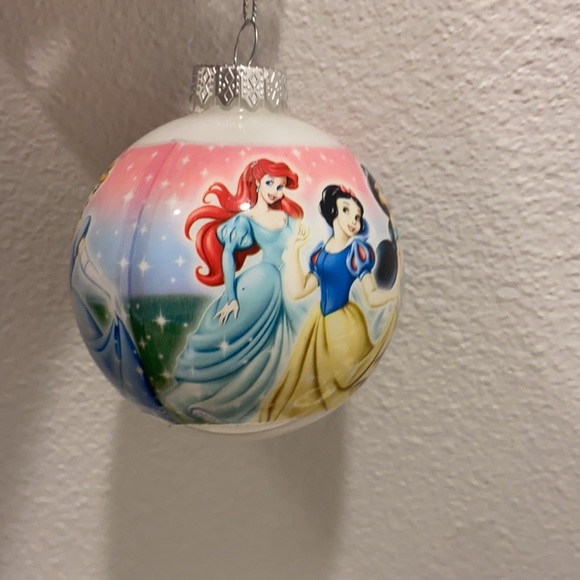 Disneyland resort Princess ornament - Picture 4 of 5